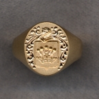 Ladies Gold Family Crest Solid Ring with Plain Shanks by Heraldica Imports